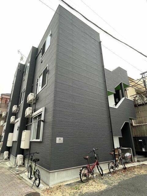 クレシア青戸の外観