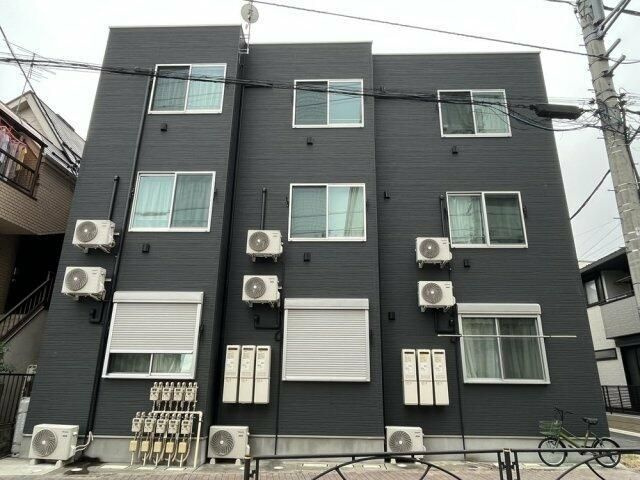 クレシア青戸の外観