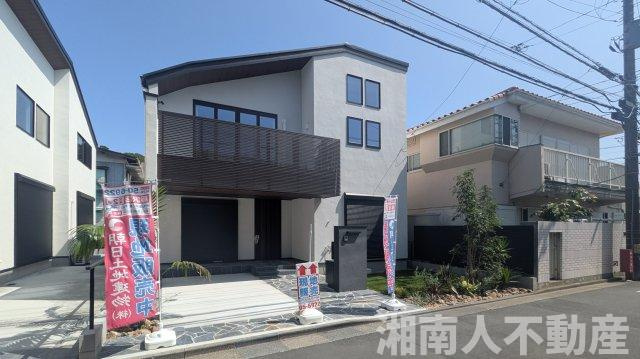 藤沢市片瀬４丁目１０－１９新築戸建て