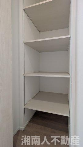 藤沢市片瀬４丁目１０－１９新築戸建ての収納|専用の収納スペースです
