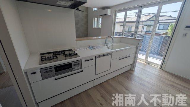 藤沢市片瀬４丁目１０－１９新築戸建てのキッチン|キッチンでお料理をお楽しみください