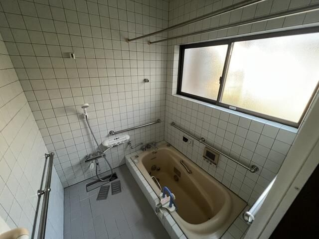 ひばりが丘１丁目貸家の浴室