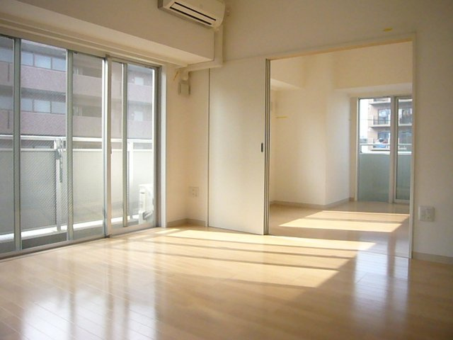 フェリーチェ川口の居間・リビング