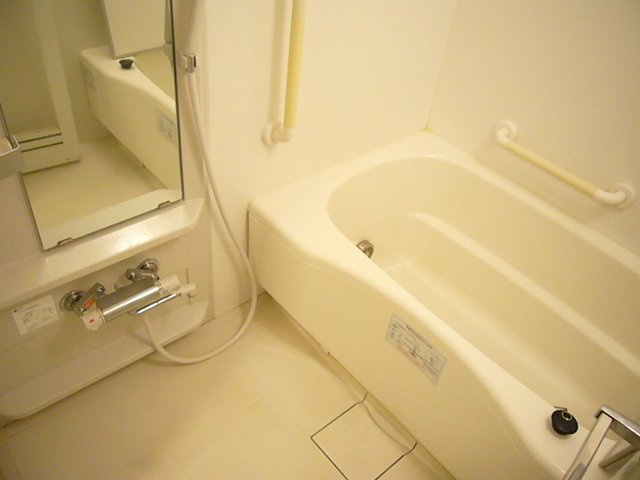 フェリーチェ川口の浴室