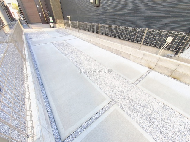 《仲介手数料無料》上尾市栄町8-5新築一戸建てグラファーレ