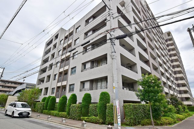 ステイツグラン吹田垂水町の外観|2025年9月撮影