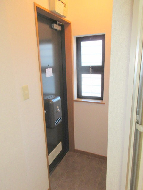 メゾンシャルムの玄関