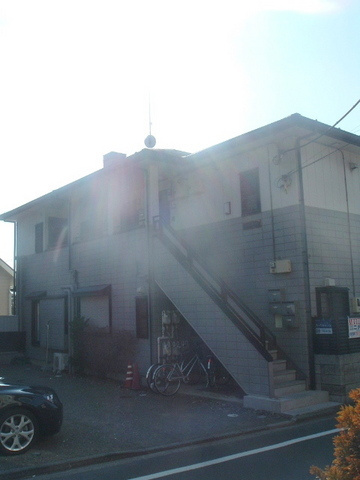 メゾンシャルムのエントランス|閑静な住環境　耐震耐火の旭化成へ＾ベルメゾン