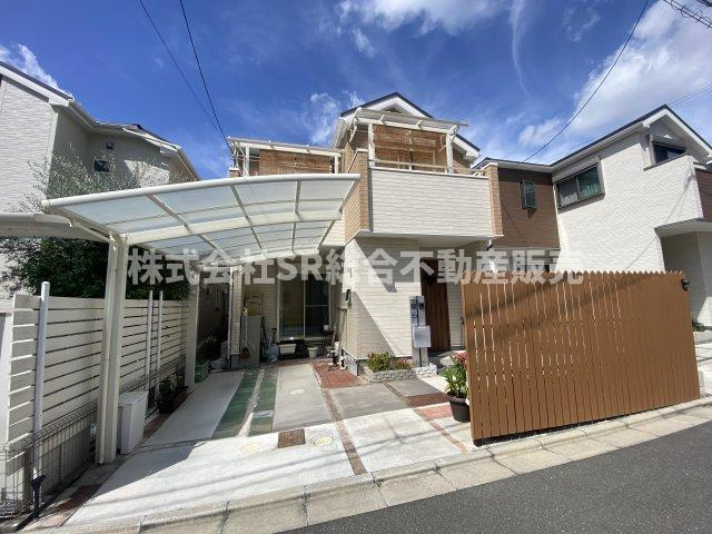 日下町1丁目中古戸建の外観|リフォームや住宅ローン・東大阪市の不動産の事なら弊社にお任せ下さいませ！
各地域の特徴・グルメ・裏道やその他、細かい情報等も熟知した
東大阪市出身のスタッフが新生活を送るお客様をサポート致します！