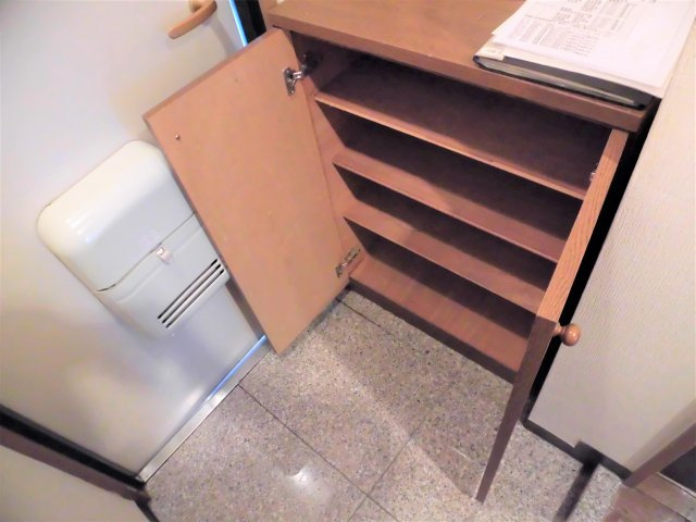 惣武マンションの玄関|イメージ写真