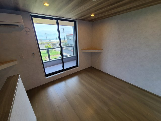 ライズエステシアC号室の洋室