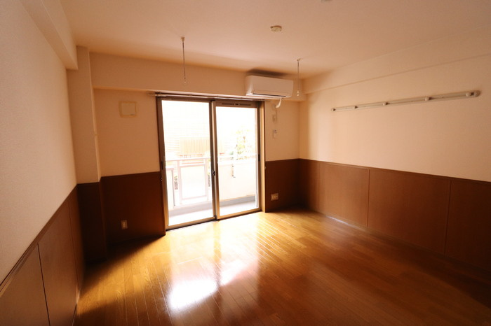 クレール（下落合6丁目）の居間・リビング