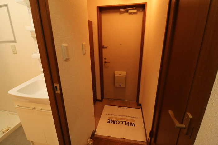 クレール（下落合6丁目）の玄関