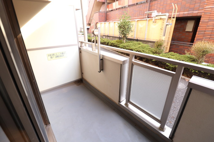 クレール（下落合6丁目）のバルコニー