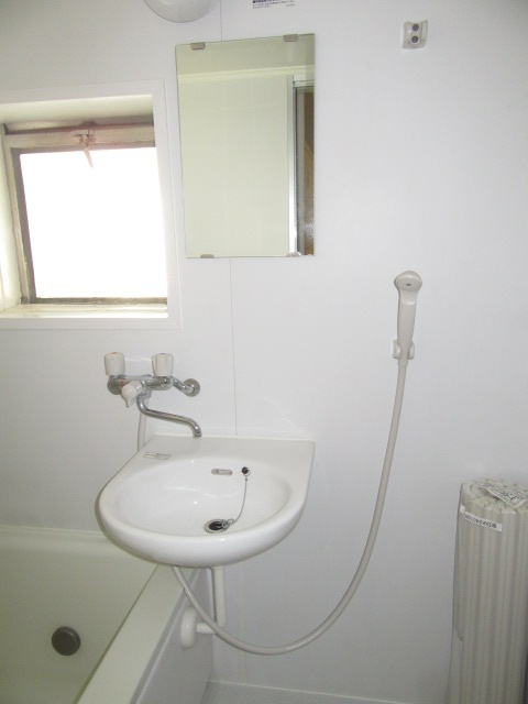 健生ビルの設備|洗面台