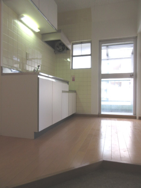 健生ビルの居間・リビング