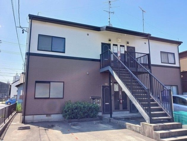 ルミエール八家の外観