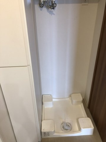 グランシエロイーストマークスの設備|洗濯機置場、リネン庫