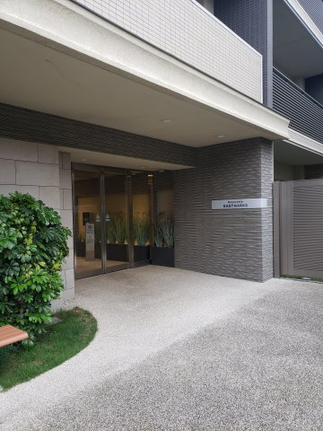 グランシエロイーストマークスのエントランス