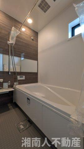 藤沢市片瀬４丁目２２１６－６０新築戸建ての浴室|日々の暮らしに欠かせないお風呂です