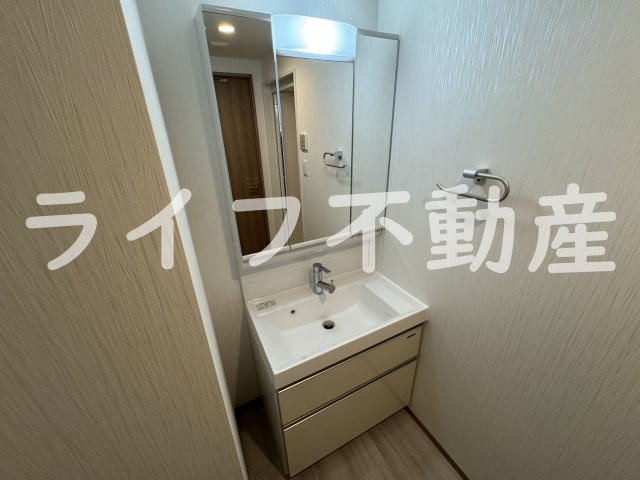 プレジオ長田の独立洗面台|独立洗面化粧台が付いています