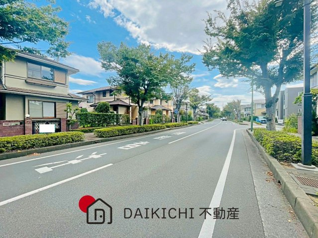 【前面道路含む現地写真】 | 白岡市新白岡2丁目　中古戸建