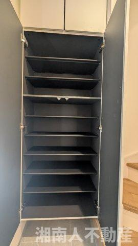 藤沢市片瀬４丁目２２１６－６０新築戸建ての収納|収納のためのスペースです