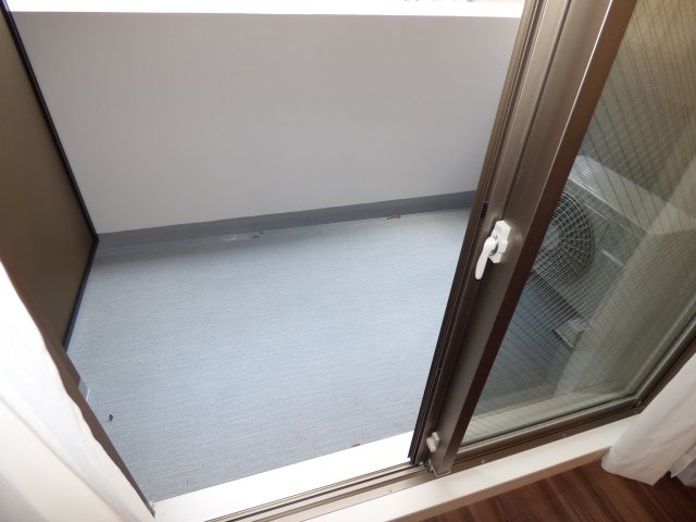 パークアクシス大阪新町のバルコニー