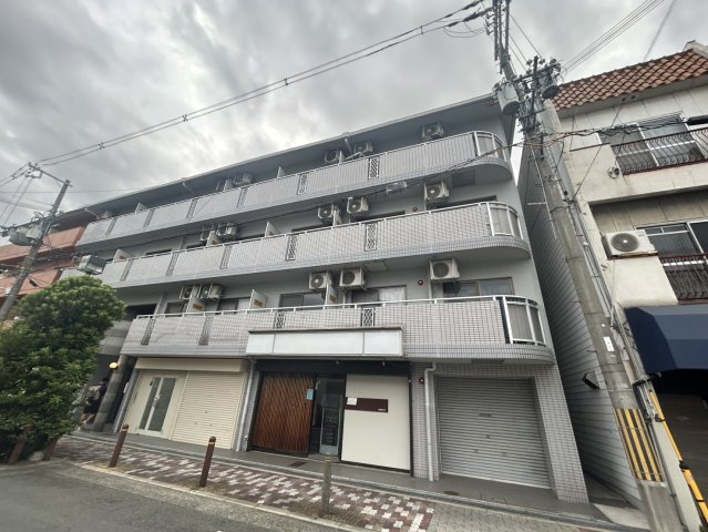 第二古川ハイツの外観