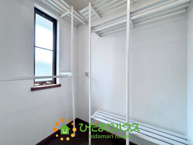 白岡市新白岡2丁目　中古一戸建ての収納