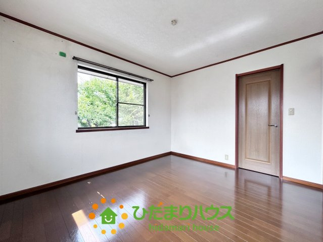 白岡市新白岡2丁目　中古一戸建ての子供部屋