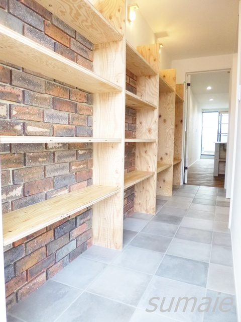 北区神谷３丁目のアパートの収納|おしゃれなシューズボックス☆