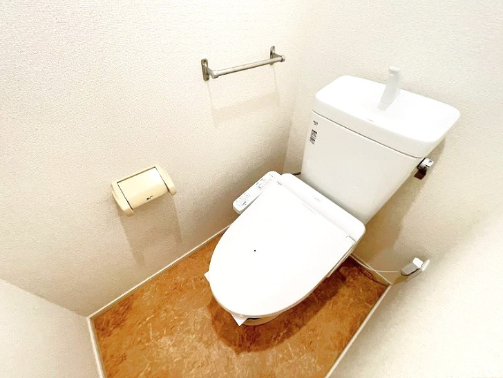 シティーハイツ浜崎A【キャッシュバック対象物件】のトイレ|落ち着いたトイレです