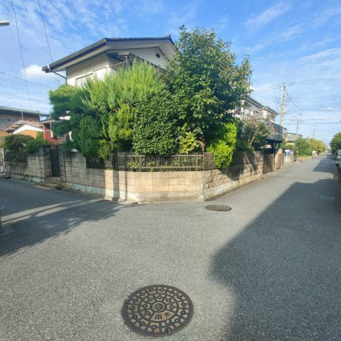 中古戸建　我孫子市新木野3丁目の前面道路含む現地写真