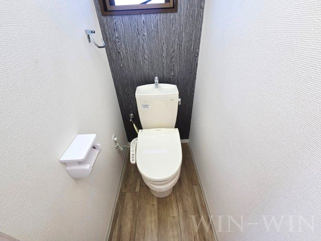 ニューバリア忠興のトイレ|イメージ（同建物内別部屋の写真です）