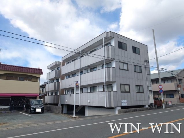 ニューバリア忠興の外観