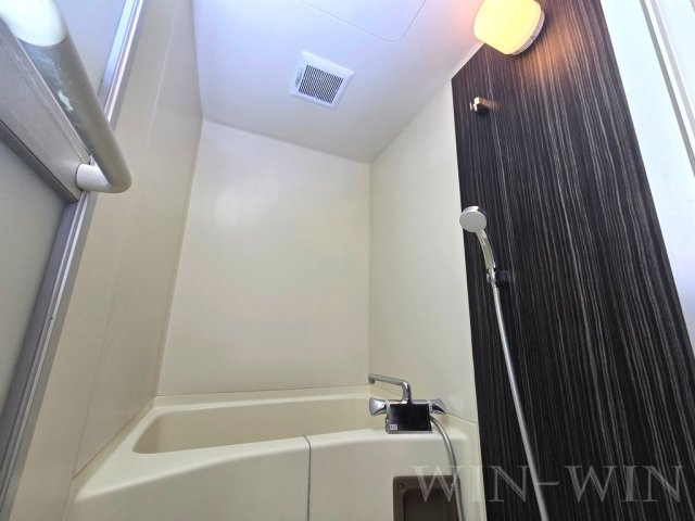 ニューバリア忠興の浴室|イメージ（同建物内別部屋の写真です）