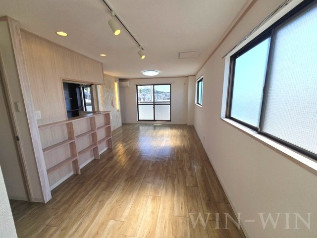 ニューバリア忠興の居間・リビング|イメージ（同建物内別部屋の写真です）