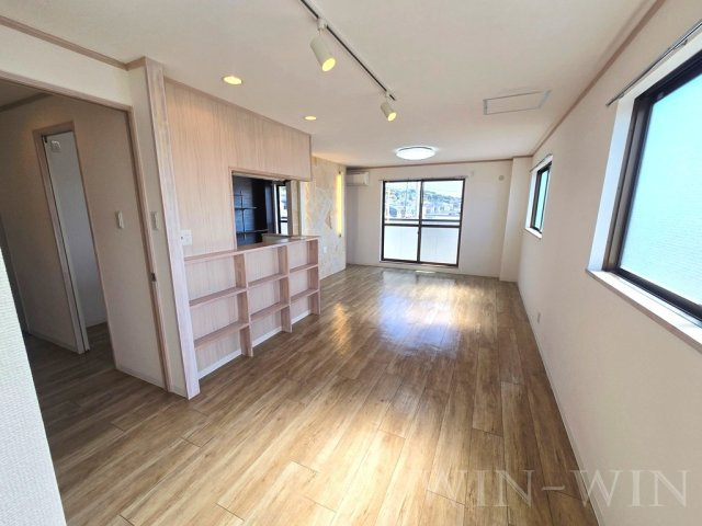 ニューバリア忠興の居間・リビング|イメージ（同建物内別部屋の写真です）