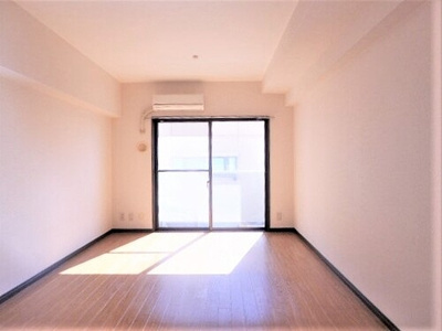 【居間・リビング】 | ライオンズプラザ大宮第２ | 洋室約9.8畳　※前回募集時2020年11月撮影