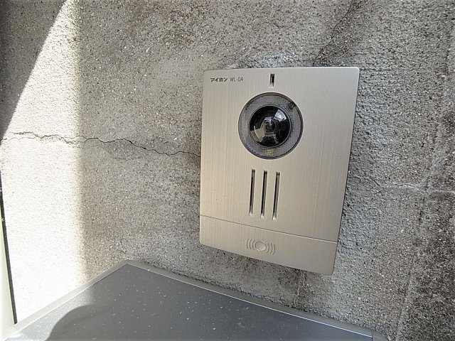 神戸市北区山田町下谷上字猪ころびの一戸建てのセキュリティ|モニターフォンで顔が分かり安心です