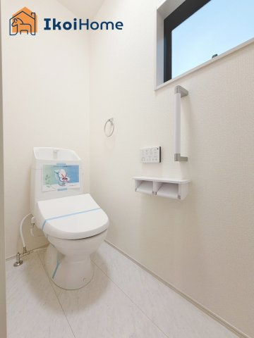 明石市魚住町西岡21期　新築戸建のトイレ|【ホームページに現地動画掲載中】●年中無休：当日予約可●ウォシュレット、暖房便座標準装備。