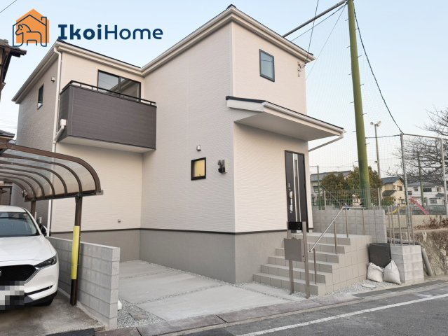 明石市魚住町西岡21期　新築戸建の駐車場|【ホームページに現地動画掲載中】●年中無休：当日予約可●駅近ながらお車も1台駐車可能です！