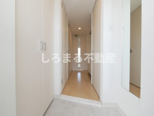 アドバンス大阪グロウスIIの玄関