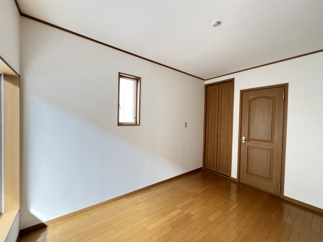 橿原市石原田町の子供部屋|子供部屋にピッタリな洋室6帖