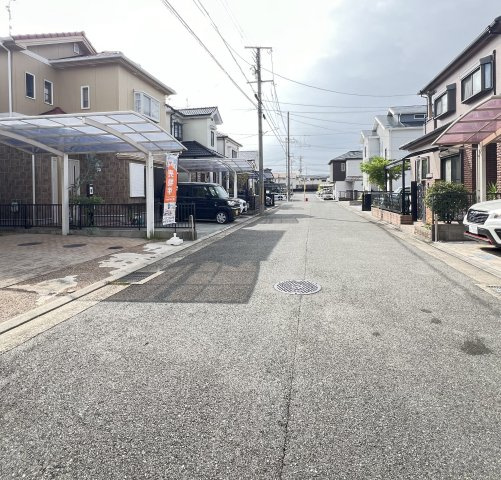 橿原市石原田町の前面道路含む現地写真