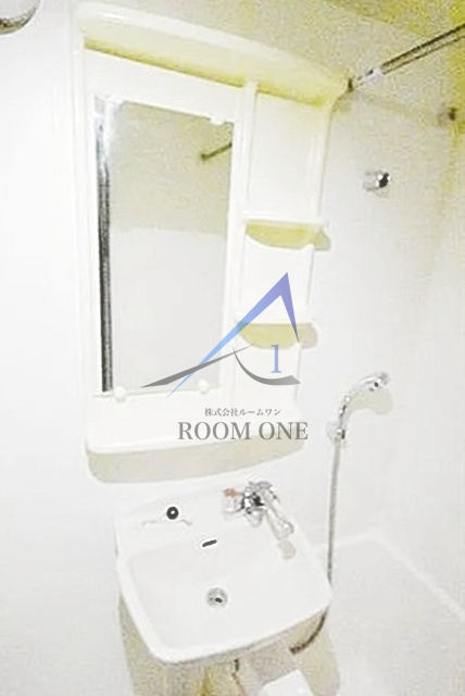 エステムプラザ日本橋の洗面所|洗面台です。