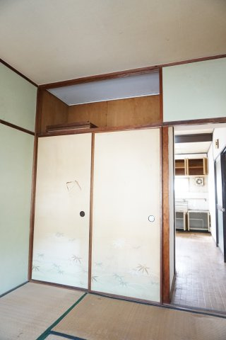 野崎マンションの和室