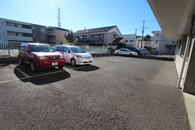 【駐車場】 | ソレムⅠ新城