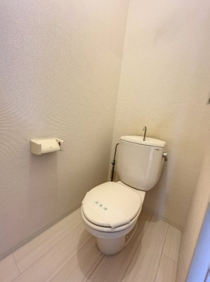 【トイレ】 | ソレムⅠ新城 | ※同建物ほかのお部屋の写真です。